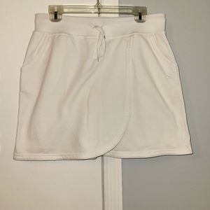 GVS White Golf Skort with Pockets size M